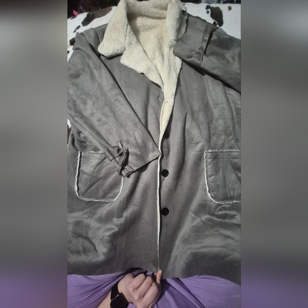 Fleece Lined Faux Suede Jacket/Robe Size L/XL